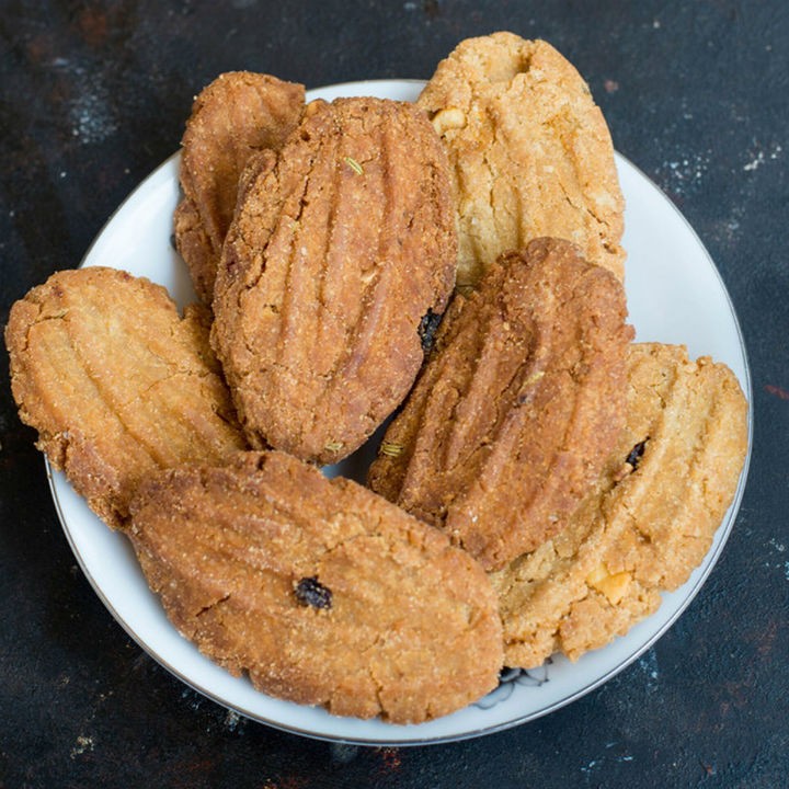 Thekua Indian Biscuits